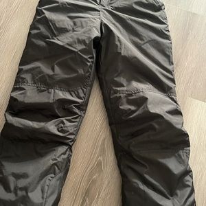 Size 12 Boys Snow Pants in mint condition10/10